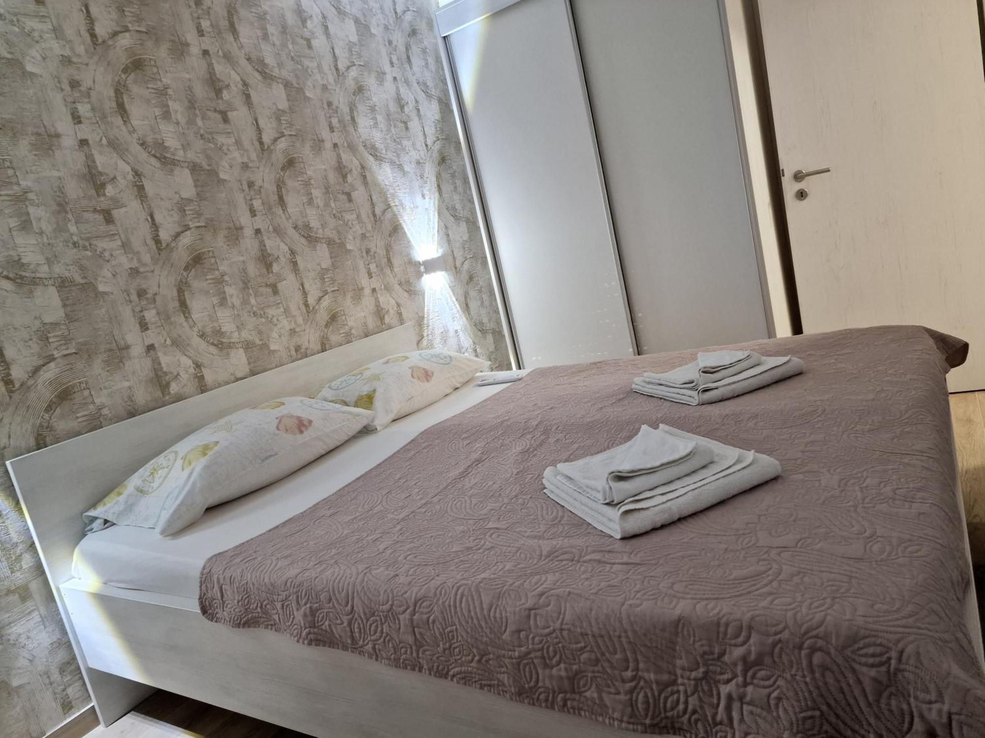 Apartments Julijana 2 Privlaka  Eksteriør bilde